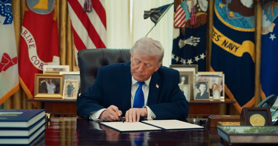 President Donald Trump Signing An Executive Order (4K)